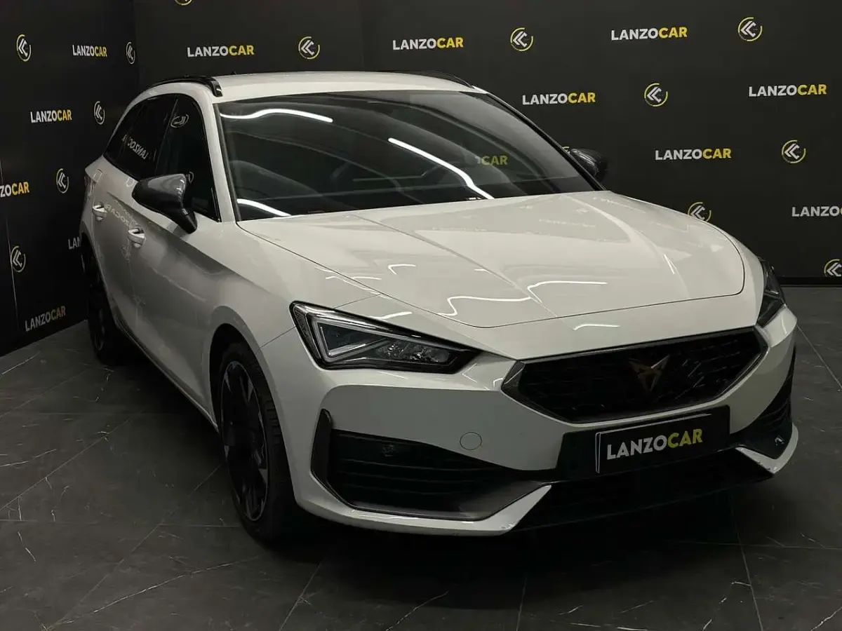 Usata Cupra Leon 150 CV (110 kW) 2024 Bianco Station wagon