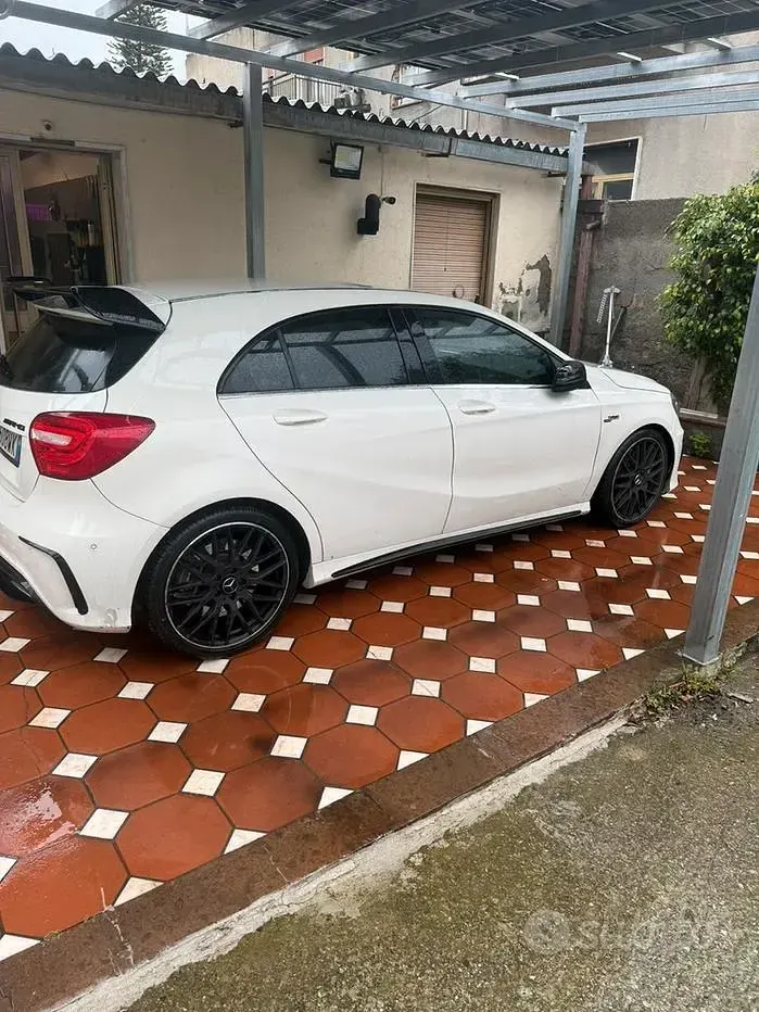 Usata Mercedes A45 AMG AMG 360 CV (264 kW) 2013 Bianco Utilitaria