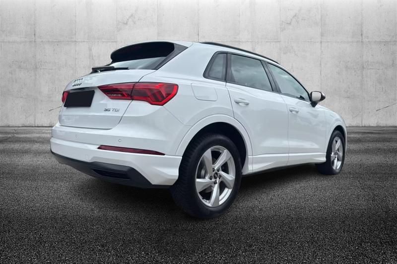 Usata Audi Q3 Advanced 150 CV (110 kW) 2022 Bianco metallizzato SUV