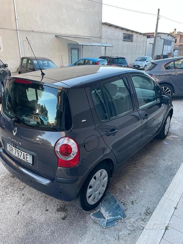 Usata Renault Modus 75 CV (55 kW) 2007 Monovolume