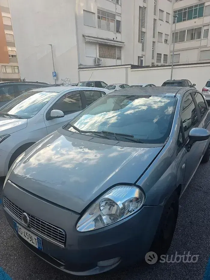 Usata Fiat Punto 77 CV (56 kW) 2008 Grigio Utilitaria