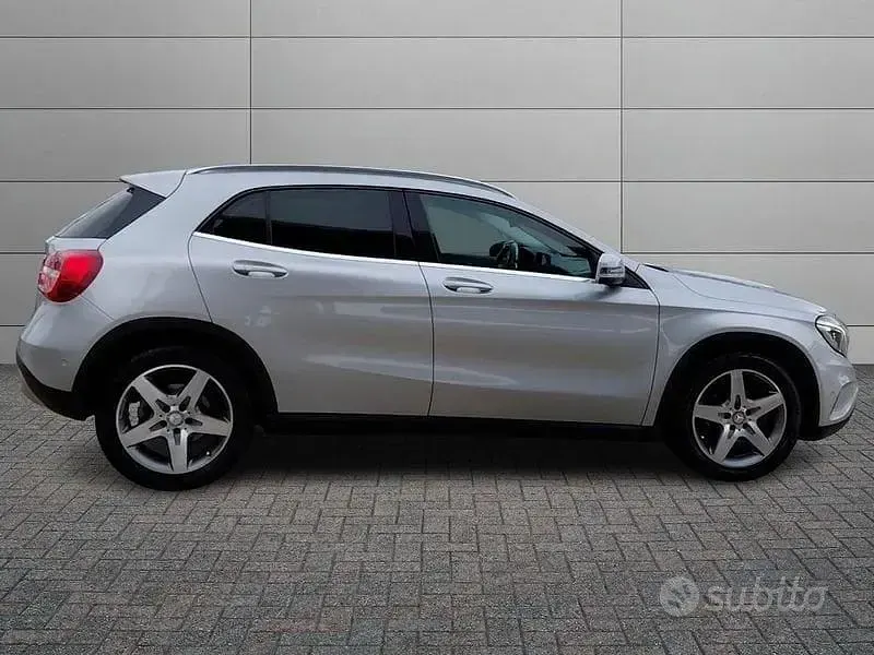 Usata Mercedes GLA220 2015 Grigio SUV