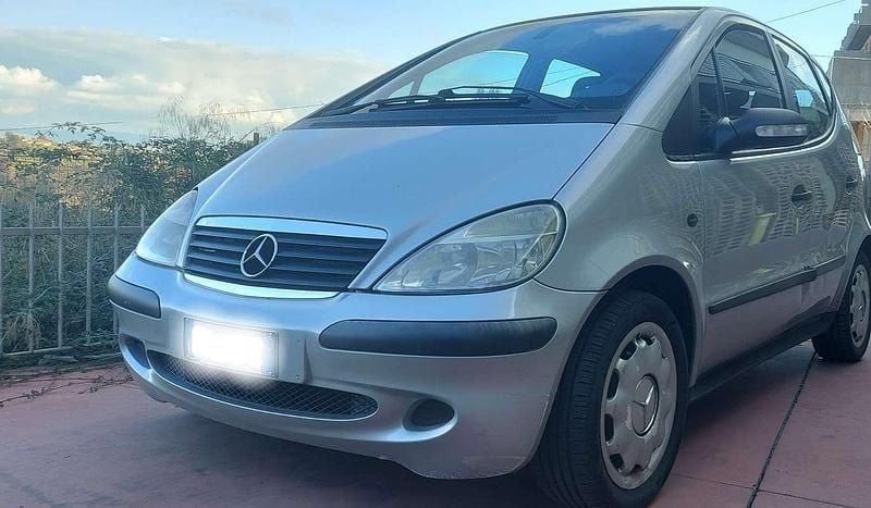 Usata Mercedes A170 Classic 95 CV (69 kW) 2003 Grigio Monovolume