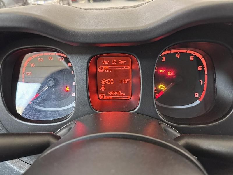Käytetty Fiat Panda Easy 69 HP (50 kW) 2019 Oranssi Viistoperä