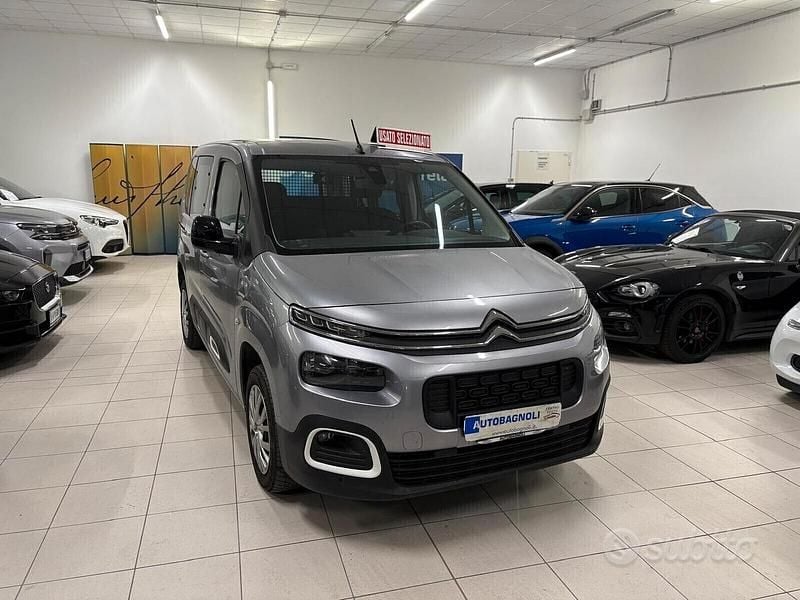 Usata Citroën Berlingo Feel 102 CV (75 kW) 2022 Grigio Monovolume