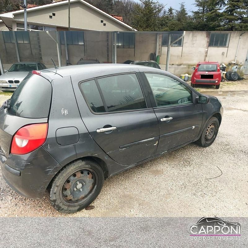 Usata Renault Clio II 2007 Nero Berlina