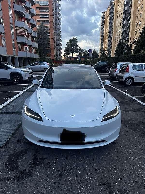 Usata Tesla Model 3 88 kW (120 CV) 2024 Berlina