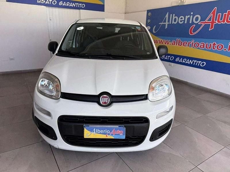 Usata Fiat Panda Connect 69 CV (50 kW) 2019 Bianco Berlina