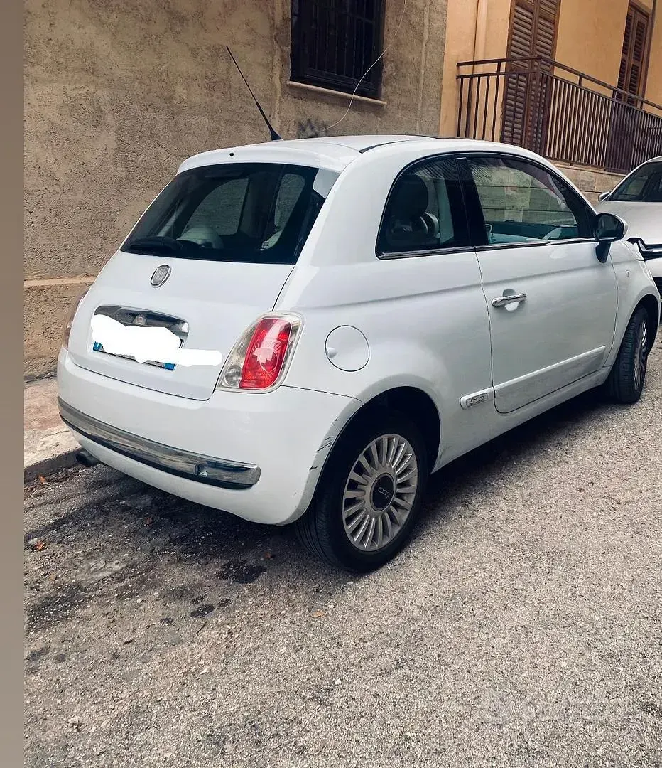 Usata Fiat 500 75 CV (55 kW) 2010 Bianco Utilitaria