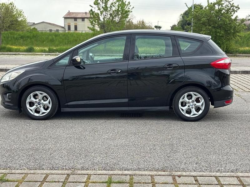 Usata Ford C-MAX Titanium 110 CV (80 kW) 2010 Nero Monovolume
