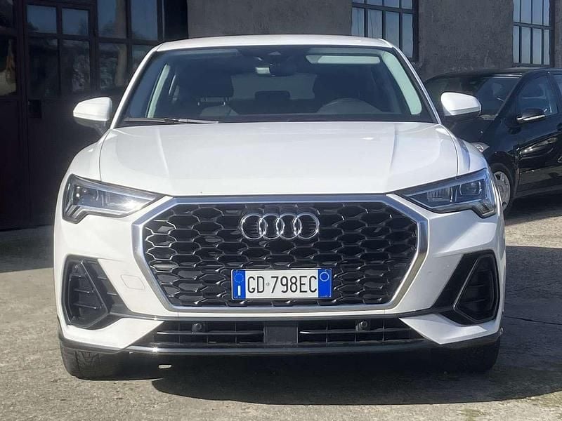 Usata Audi Q3 Ambiente 150 CV (110 kW) 2021 Bianco SUV