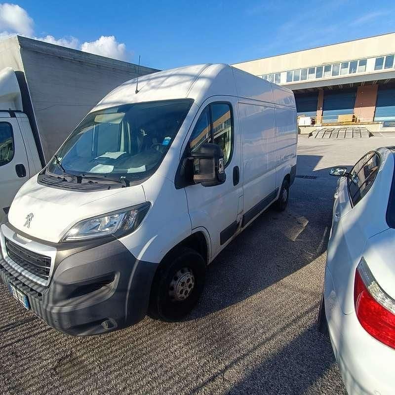 Usata Peugeot Boxer 131 CV (96 kW) 2015 Bianco Furgone