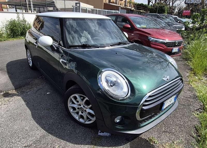 Usata Mini Cooper D Hype 116 CV (85 kW) 2018 Verde Utilitaria