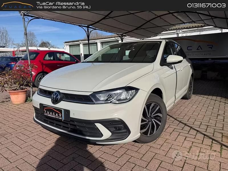 Usata VW Polo Life 80 CV (58 kW) 2023 Bianco Utilitaria