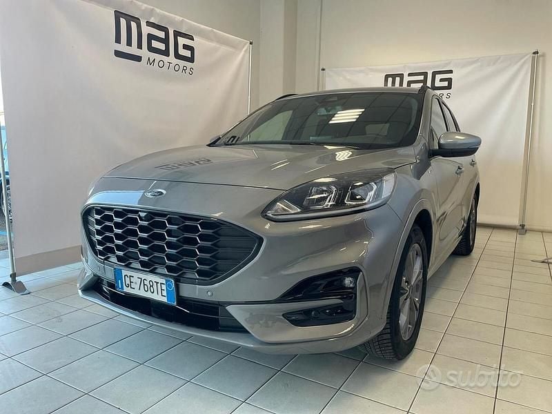 Usata Ford Kuga ST-Line 120 CV (88 kW) 2021 Grigio SUV