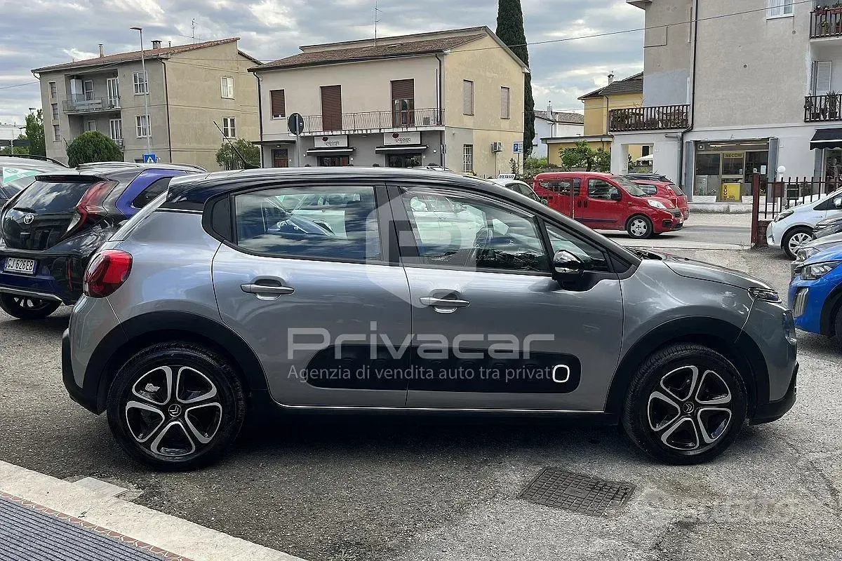 Gebraucht Citroën C3 Shine 102 PS (75 kW) 2019 Grau Kleinwagen