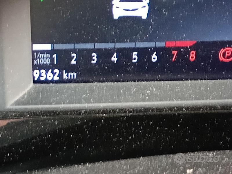 Usata Opel Mokka Elegance 101 CV (74 kW) 2022 Grigio SUV