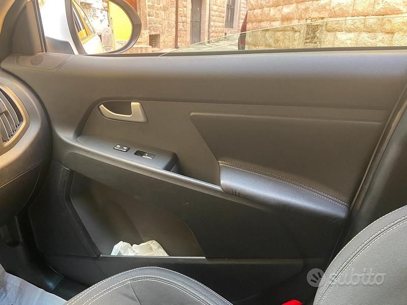 Usata Kia Sportage 116 CV (85 kW) 2014 Bianco SUV