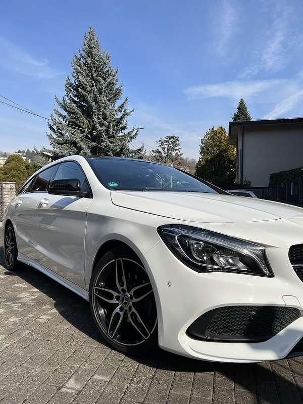 Usata Mercedes CLA200 Shooting Brake Business 163 CV (119 kW) 2018 Station wagon