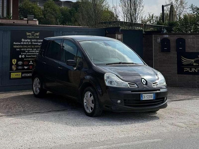 Usata Renault Grand Modus 101 CV (74 kW) 2011 Nero Monovolume