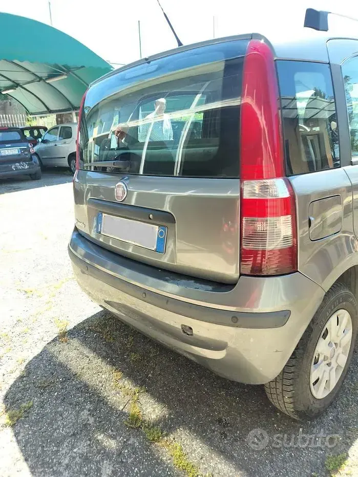 Usata Fiat Panda Emotion 69 CV (50 kW) 2010 Grigio Utilitaria