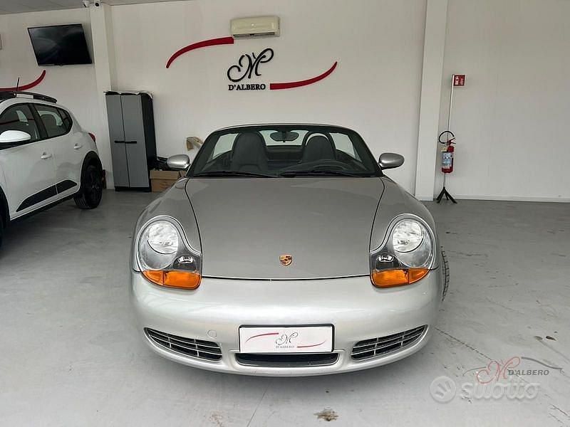 Grigio Usata 2001 Porsche Boxster Cabrio | 29.900 € (Buon prezzo) - Immagine 1/4