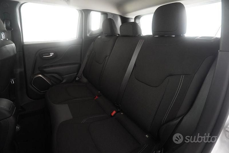 Usata Jeep Renegade Limited 120 CV (88 kW) 2019 Glacier SUV
