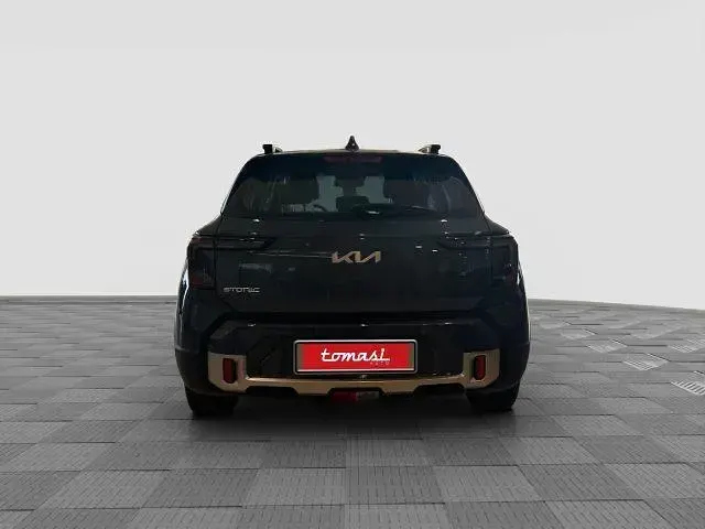Nuova Kia Stonic Urban 99 CV (72 kW) 2026 Smoke blue SUV