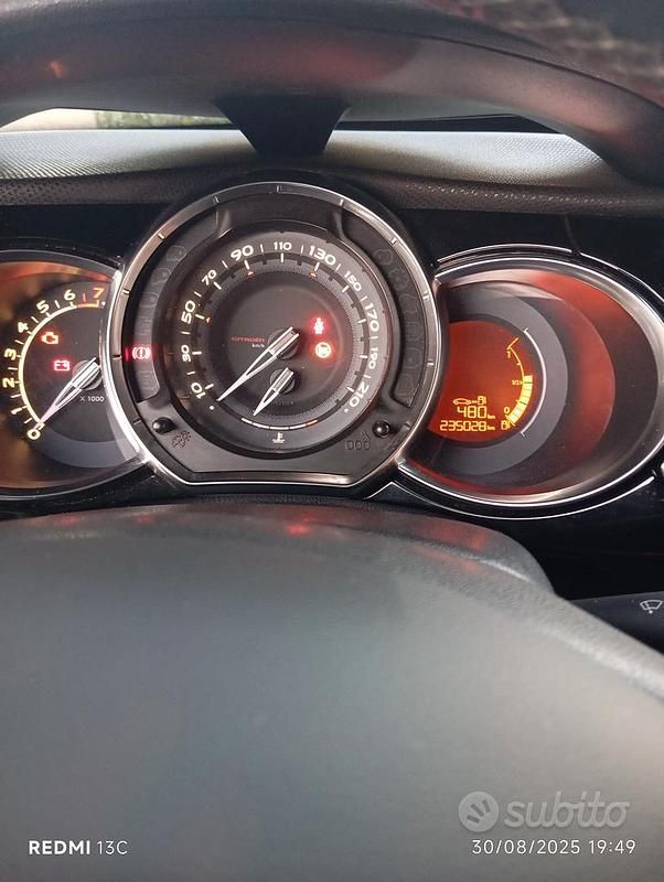 Usata Citroën DS3 120 CV (88 kW) 2010 Rosso Utilitaria