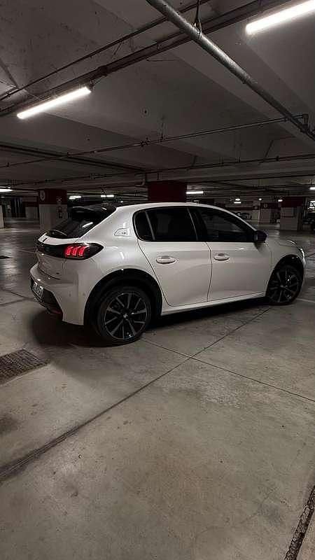 Usata Peugeot 208 GT 101 CV (74 kW) 2022 Utilitaria