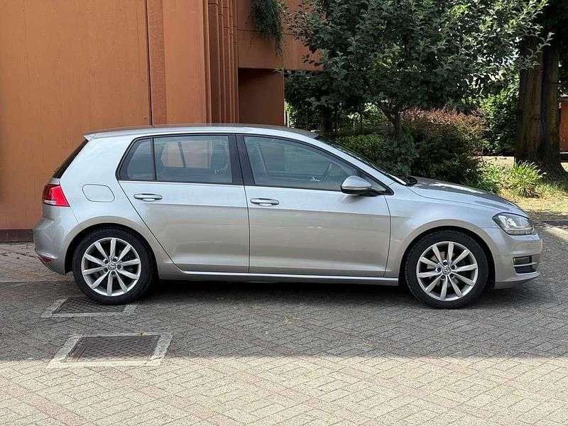 Usata VW Golf VII Highline 122 CV (89 kW) 2013 Argento Berlina