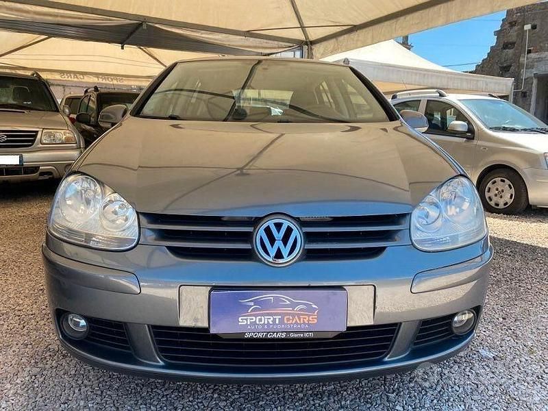 Usata VW Golf VI Sportline 105 CV (77 kW) 2009 Grigio Utilitaria