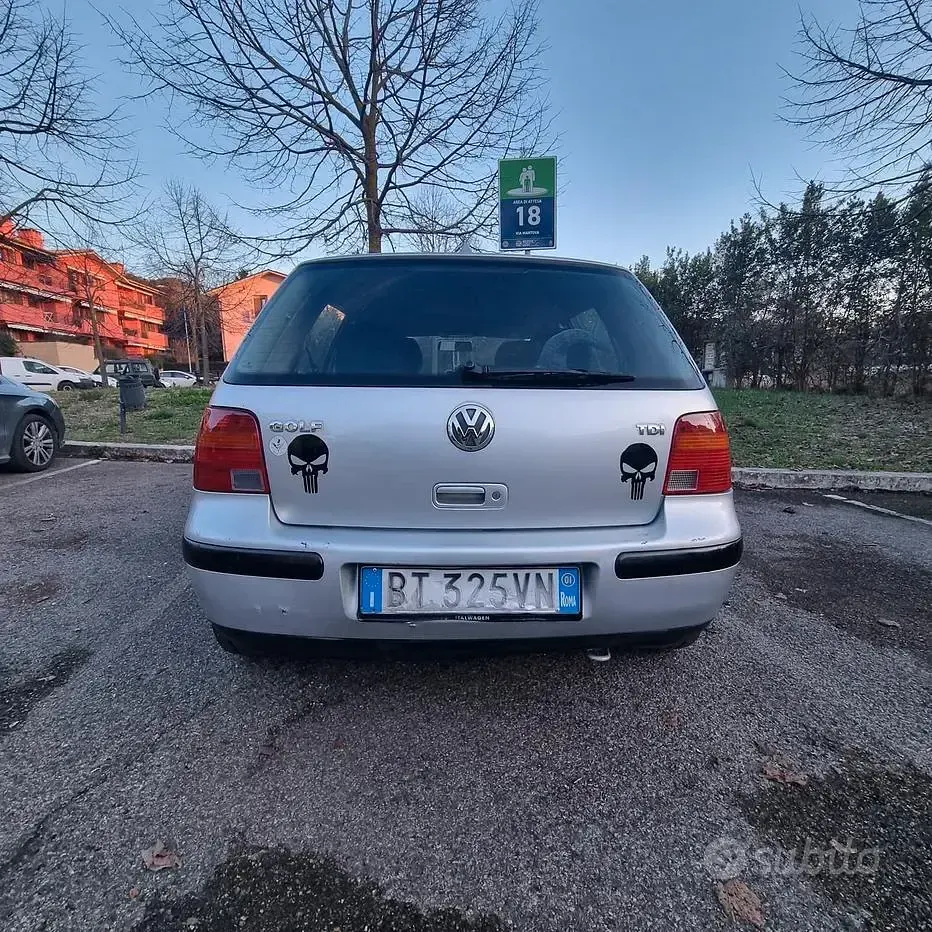 Usata VW Golf IV 110 CV (80 kW) 2001 Grigio Berlina