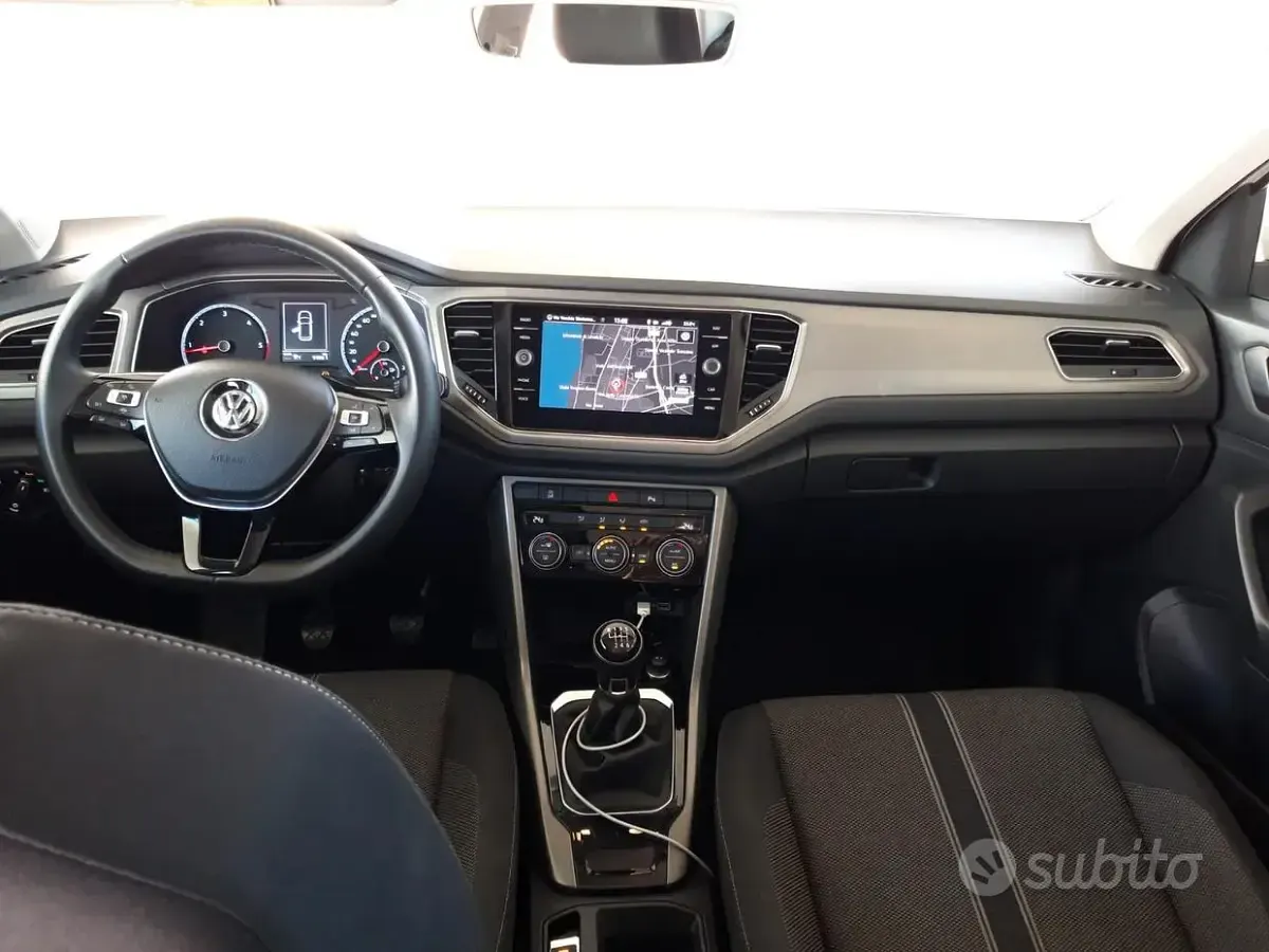 Usata VW T-Roc 116 CV (85 kW) 2020 Bianco SUV