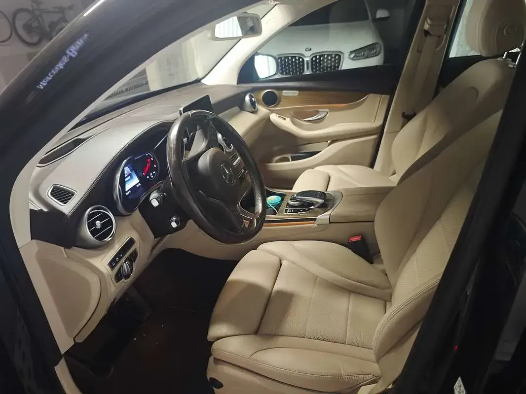 Usata Mercedes GLC220 Business 170 CV (125 kW) 2017 Nero SUV