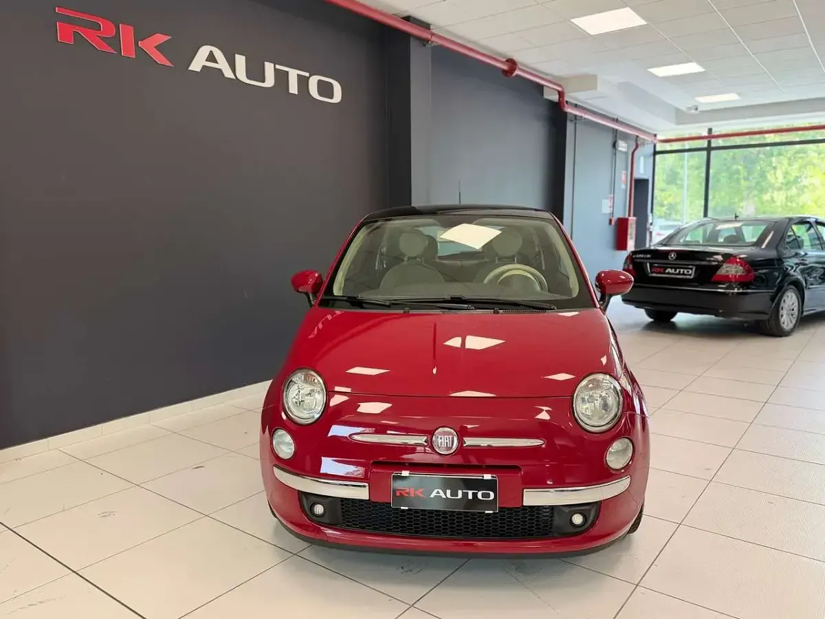Usata Fiat 500 Lounge 69 CV (50 kW) 2010 Rosso Utilitaria