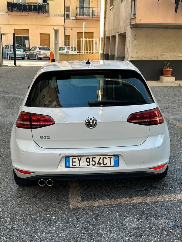 Usato 2015 VW Golf VII Diesel (19.500 €)