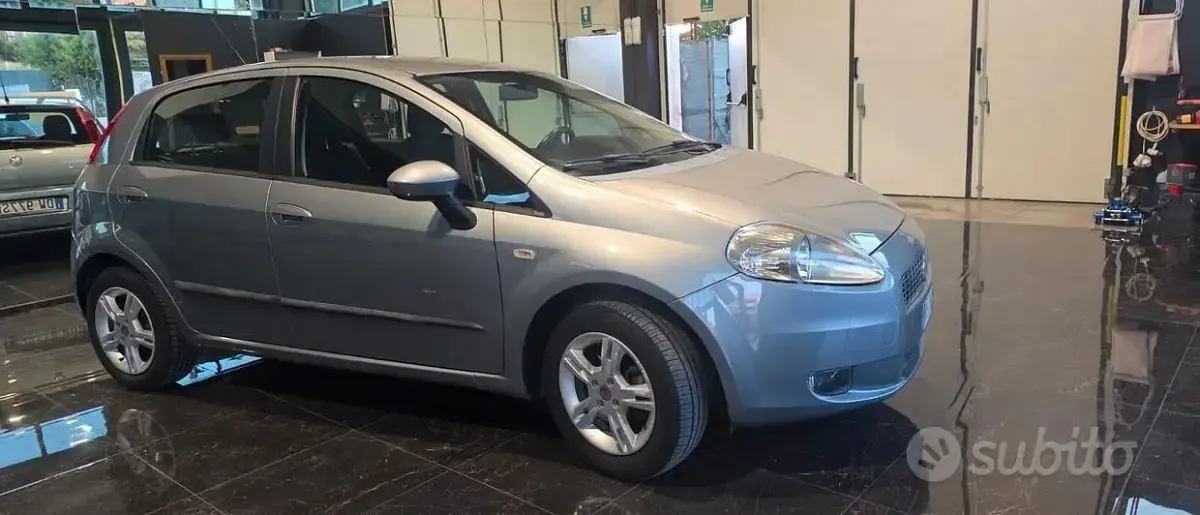 Usata Fiat Grande Punto 65 CV (47 kW) 2009 Utilitaria