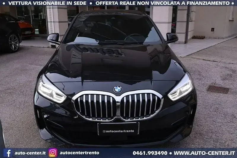 Usata BMW 120 M Sport 190 CV (139 kW) 2020 Nero Utilitaria