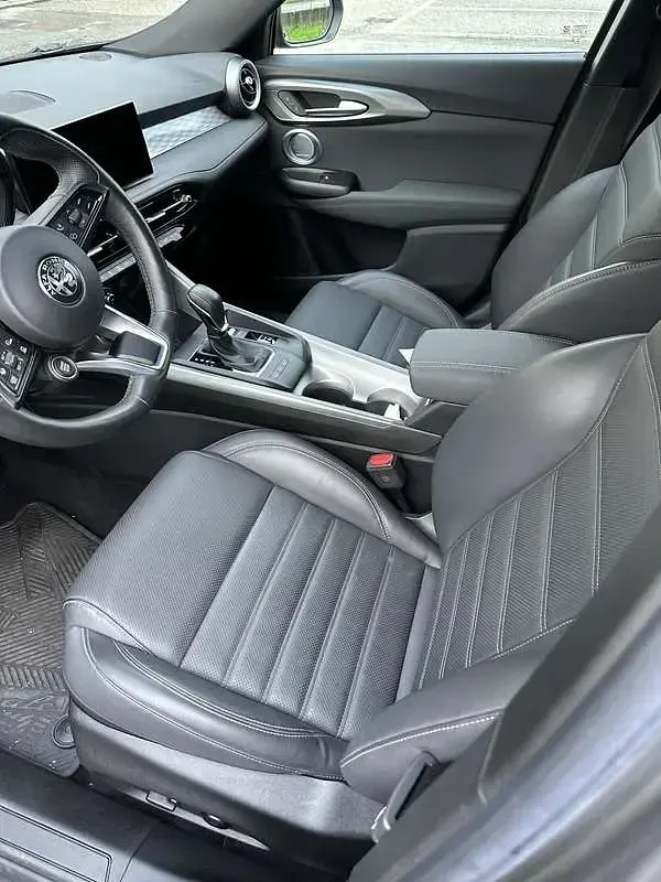 Usata Alfa Romeo Tonale Ti 131 CV (96 kW) 2024 SUV