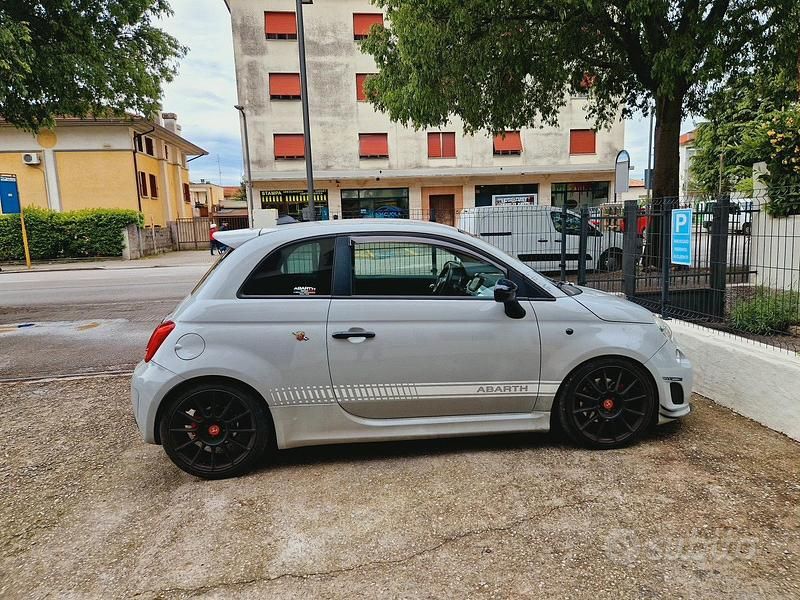 Usata Abarth 500 135 CV (99 kW) 2011 Grigio Utilitaria