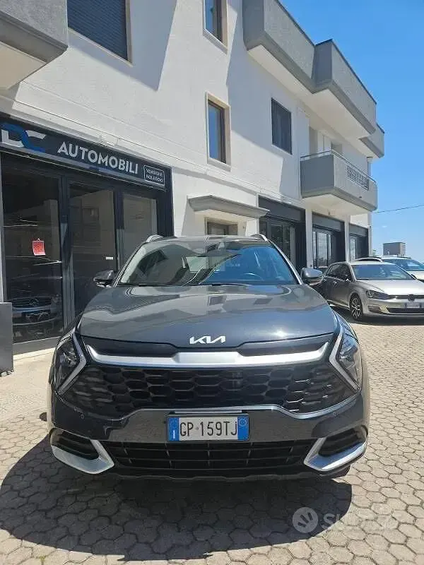 Usata Kia Sportage 2023 Grigio SUV