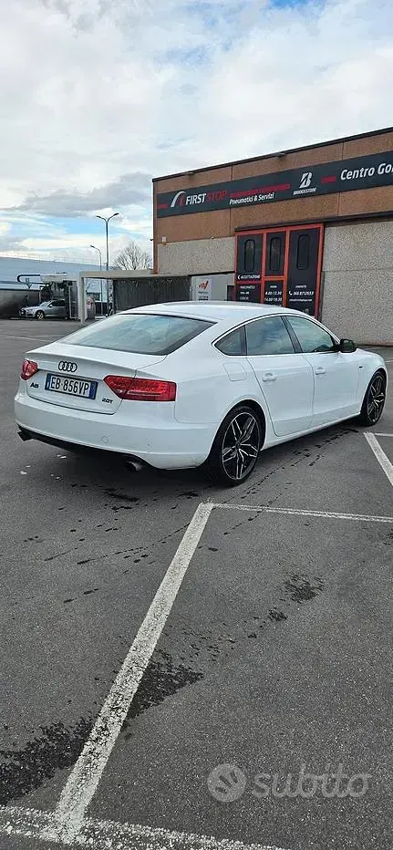 Usata Audi A5 S-Line 180 CV (132 kW) 2010 Bianco Coupé