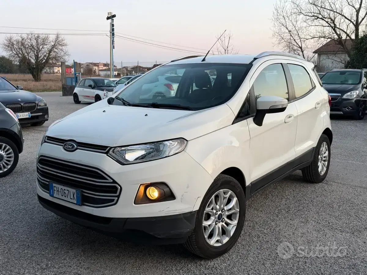 Usata Ford Ecosport 125 CV (91 kW) 2015 Bianco SUV