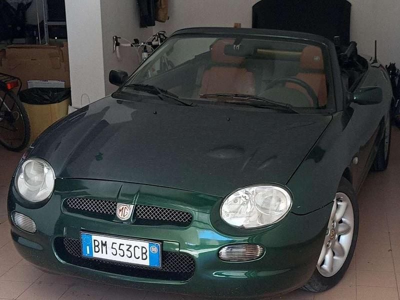 Usata MG F 120 CV (88 kW) 2000 Cabrio