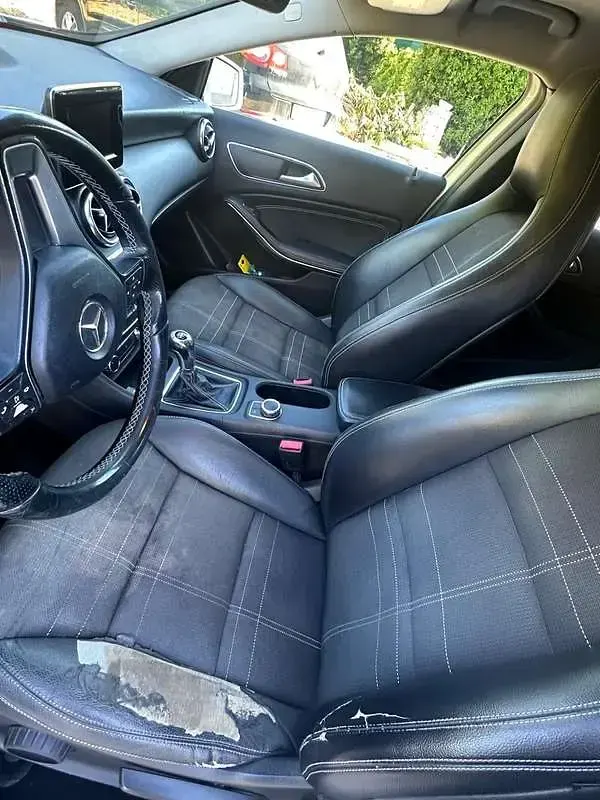 Usata Mercedes A180 SE 109 CV (80 kW) 2014 Utilitaria