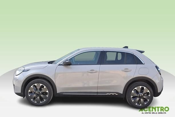 Usata Fiat 600 La Prima 110 CV (80 kW) 2025 Verde SUV