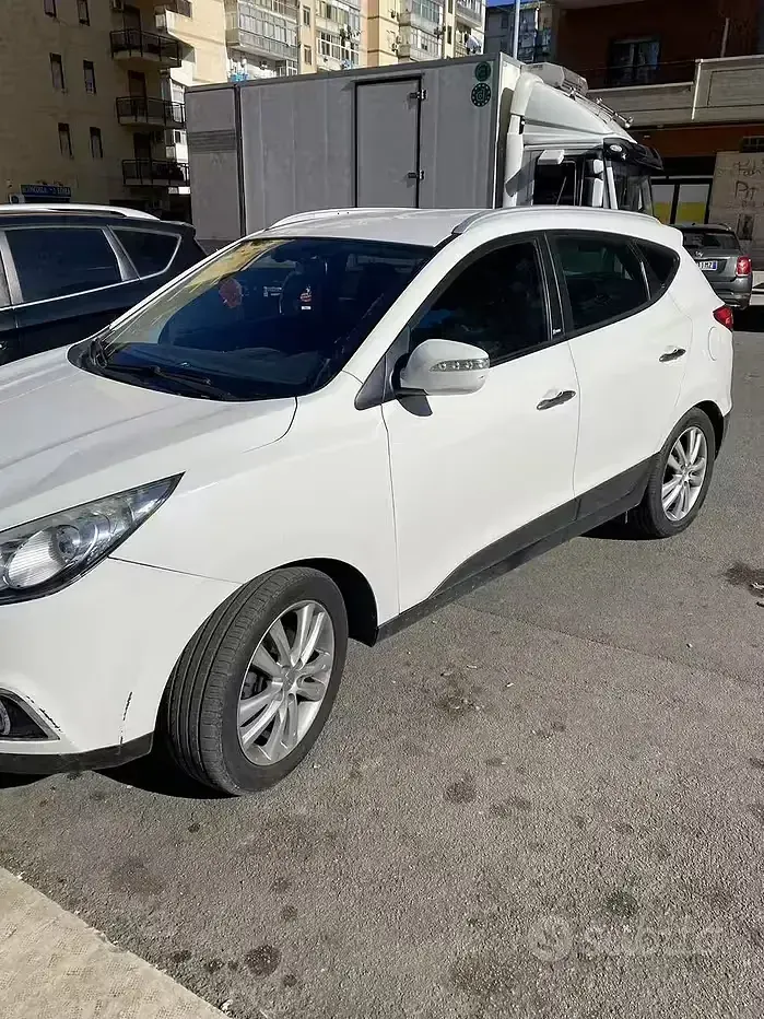 Usata Hyundai ix35 115 CV (84 kW) 2013 Bianco SUV