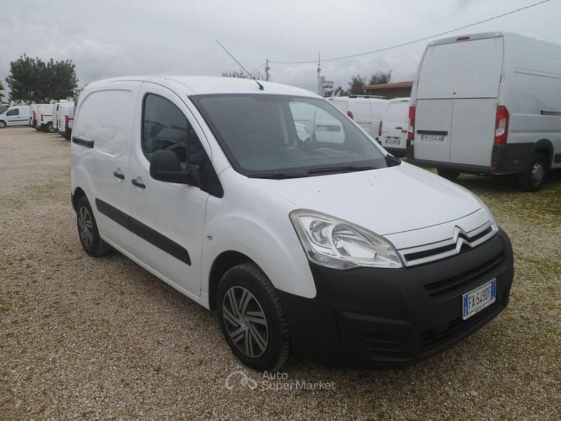 Usata Citroën Berlingo PureTech 101 CV (74 kW) 2016 Bianco Monovolume