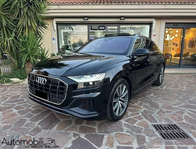 Nero Usata 2018 Audi Q8 S-Line SUV | 51.200 € (Buon prezzo) - Immagine 1/4